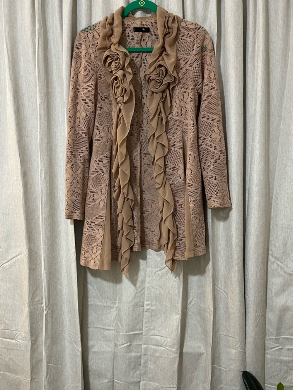 Ryu Women's Beige Crochet Ruffle Cardigan Jacket